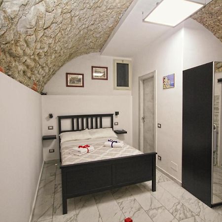 Il Rifugio 21 Hotel Поцуоли Екстериор снимка