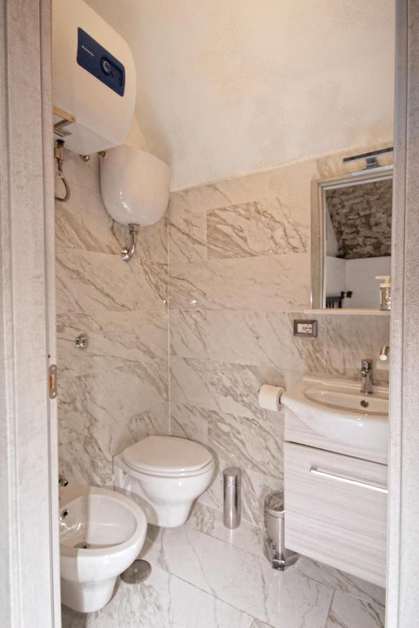 Il Rifugio 21 Hotel Поцуоли Екстериор снимка