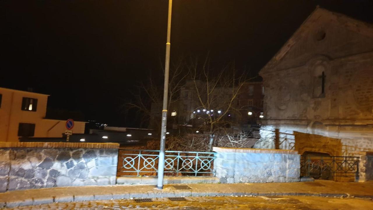 Il Rifugio 21 Hotel Поцуоли Екстериор снимка